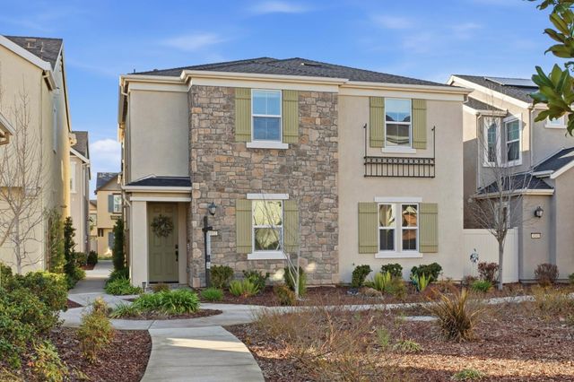 4032 Montcalm Pl, Roseville, CA 95747