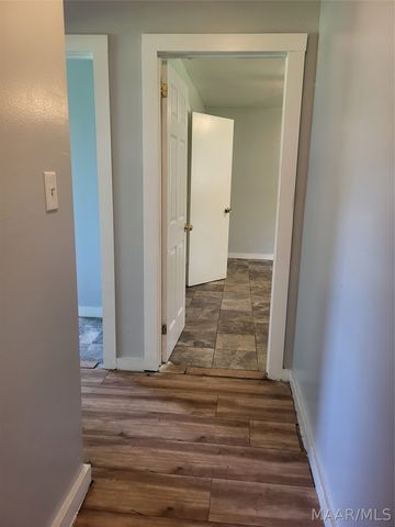 54 Kerry Lane, Montgomery, AL 36108