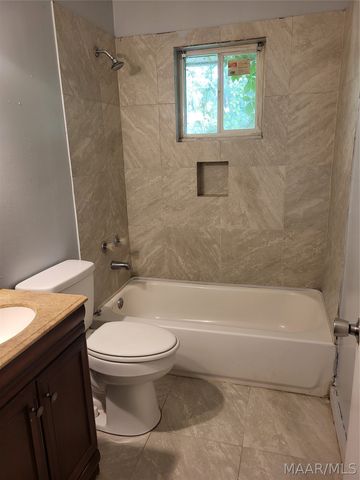 54 Kerry Lane, Montgomery, AL 36108