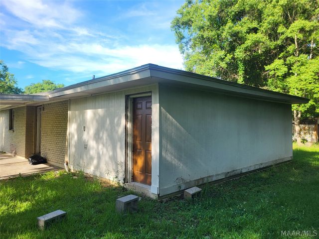 54 Kerry Lane, Montgomery, AL 36108