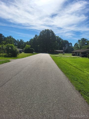 54 Kerry Lane, Montgomery, AL 36108