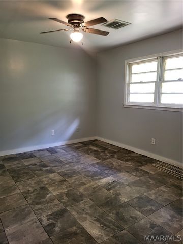 54 Kerry Lane, Montgomery, AL 36108