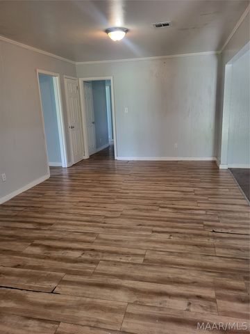 54 Kerry Lane, Montgomery, AL 36108