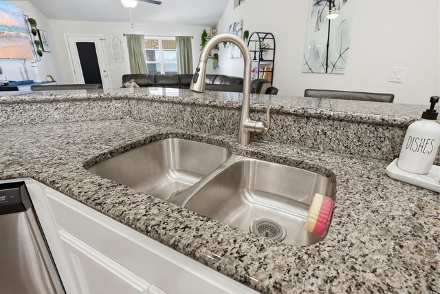 2213 Jernigan Drive, Crestview, FL 32536