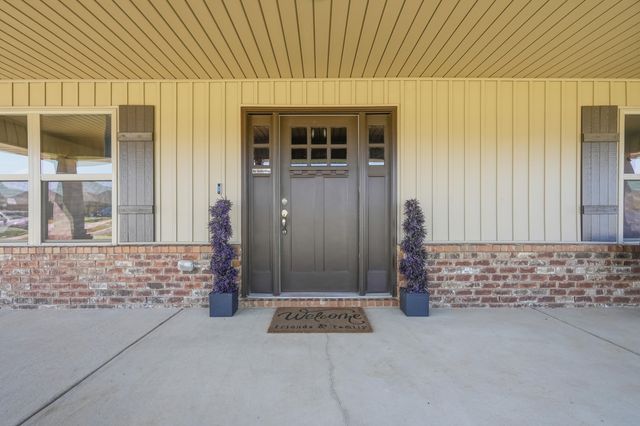 2213 Jernigan Drive, Crestview, FL 32536