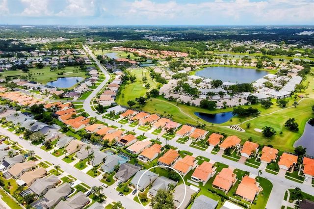 4738 RAINTREE STREET CIRCLE E, Bradenton, FL 34203