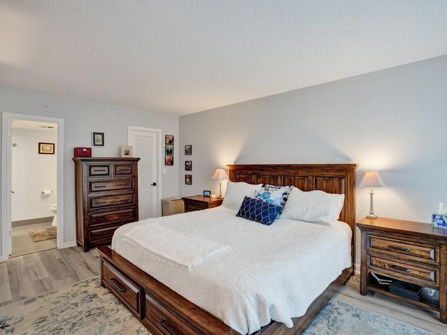 3051 NE 48th Street 205, Fort Lauderdale, FL 33308