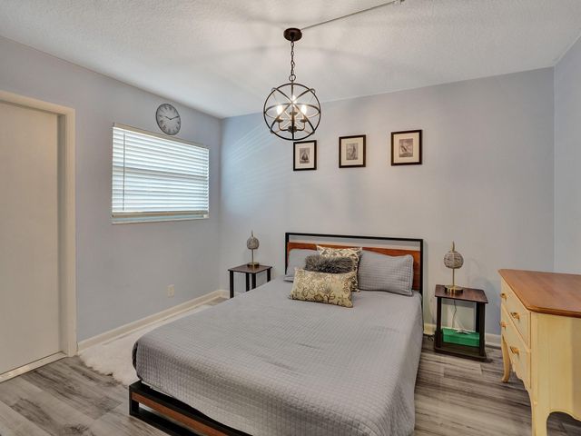 3051 NE 48th Street 205, Fort Lauderdale, FL 33308