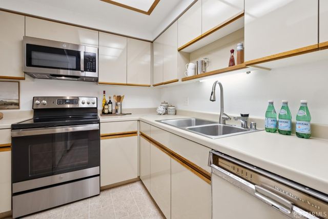 101 Lombard Street 214W, San Francisco, CA 94111