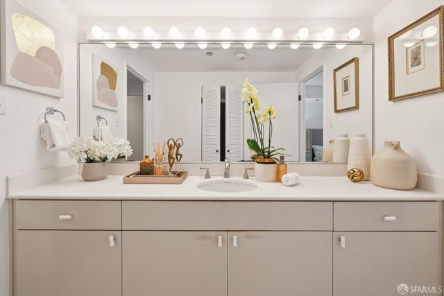 101 Lombard Street 214W, San Francisco, CA 94111