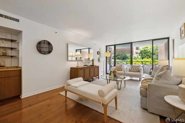 101 Lombard Street 214W, San Francisco, CA 94111
