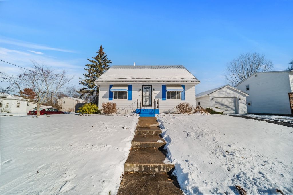 2903 BIRD Drive, Erie, PA 16510