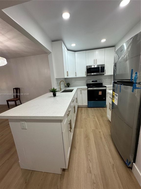 9175 SW 77th Ave 304, Miami, FL 33156