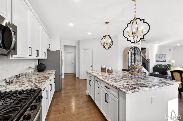 396 Haycastle Drive, Lake St Louis, MO 63367