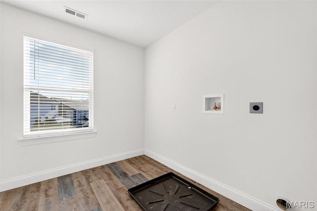 396 Haycastle Drive, Lake St Louis, MO 63367