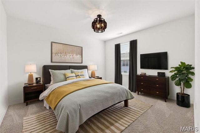 396 Haycastle Drive, Lake St Louis, MO 63367