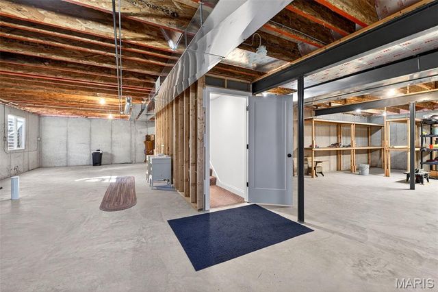 396 Haycastle Drive, Lake St Louis, MO 63367