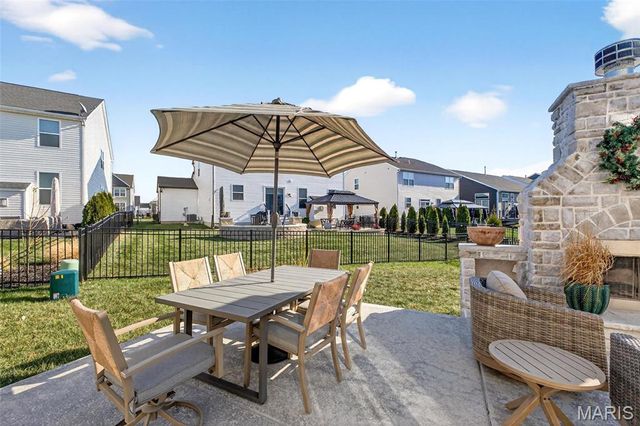 396 Haycastle Drive, Lake St Louis, MO 63367