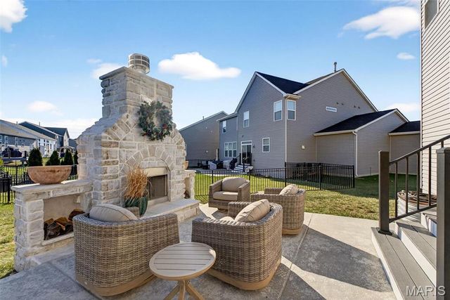 396 Haycastle Drive, Lake St Louis, MO 63367