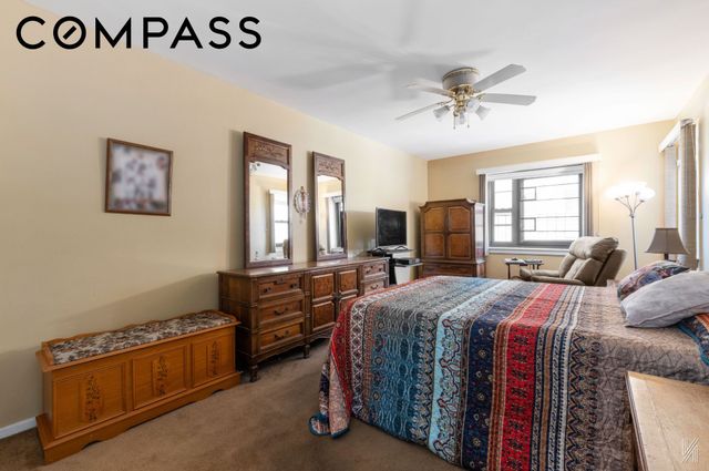 3410 94th St Apt 3D, New York City, NY 11372
