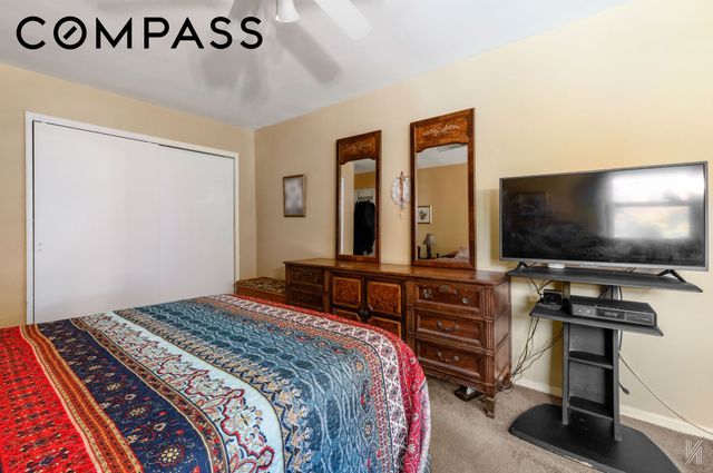 3410 94th St Apt 3D, New York City, NY 11372