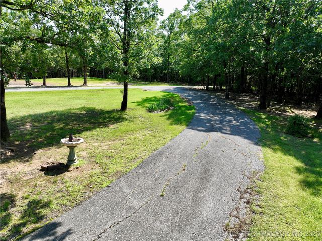 46 Acorn Street, Eufaula, OK 74432