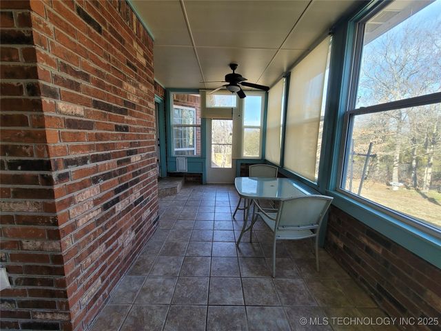 46 Acorn Street, Eufaula, OK 74432