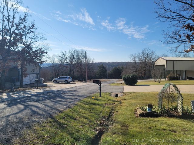 46 Acorn Street, Eufaula, OK 74432