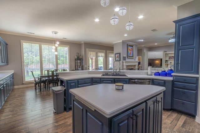 7500 BAYSWATER Road, Amarillo, TX 79119