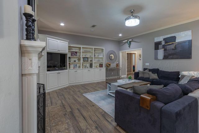 7500 BAYSWATER Road, Amarillo, TX 79119