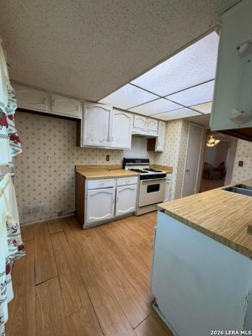 6303 Maricopa, San Antonio, TX 78239