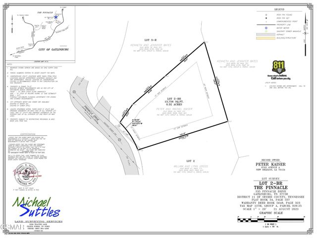 335 W Pinnacle Drive, Gatlinburg, TN 37738