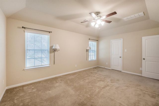 16020 Fountainview Drive 21, Montgomery, TX 77356