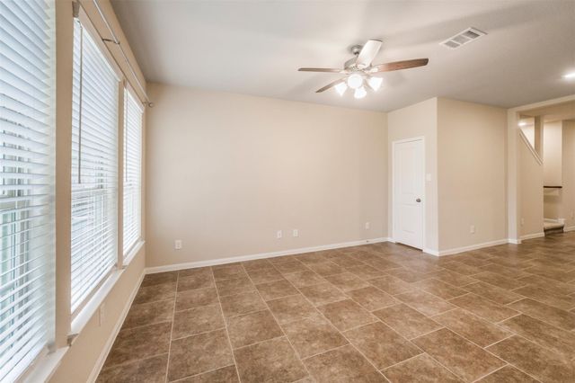 16020 Fountainview Drive 21, Montgomery, TX 77356