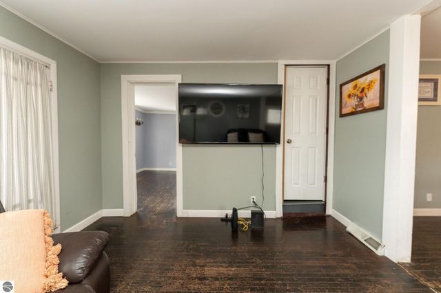 320 E Wisconsin Street, Mt Pleasant, MI 48858