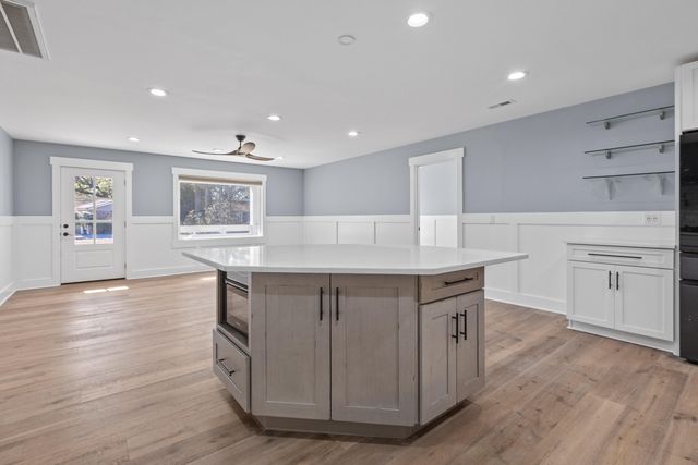 1431 Heather Drive, Mount Pleasant, SC 29464