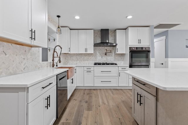 1431 Heather Drive, Mount Pleasant, SC 29464