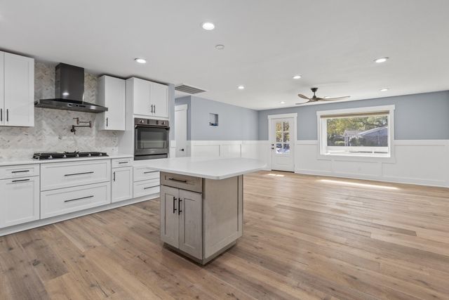 1431 Heather Drive, Mount Pleasant, SC 29464