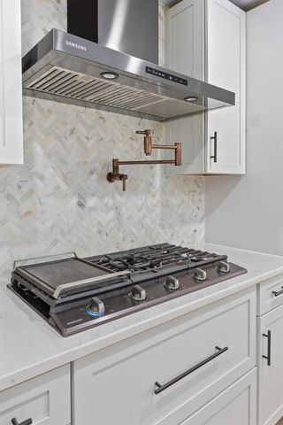 1431 Heather Drive, Mount Pleasant, SC 29464