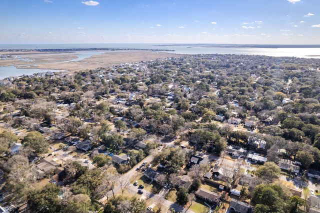 1431 Heather Drive, Mount Pleasant, SC 29464