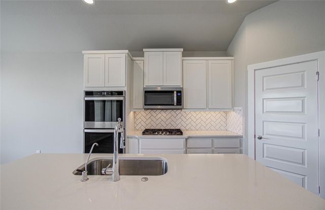 28511 Hannahs Harbor Lane, Katy, TX 77494