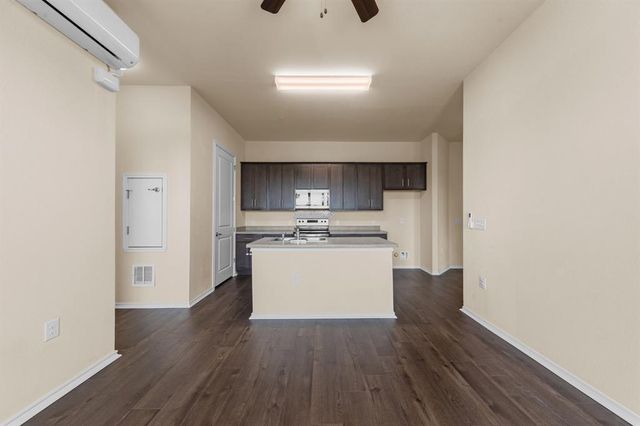 8601 W Gate BLVD 8204, Austin, TX 78745