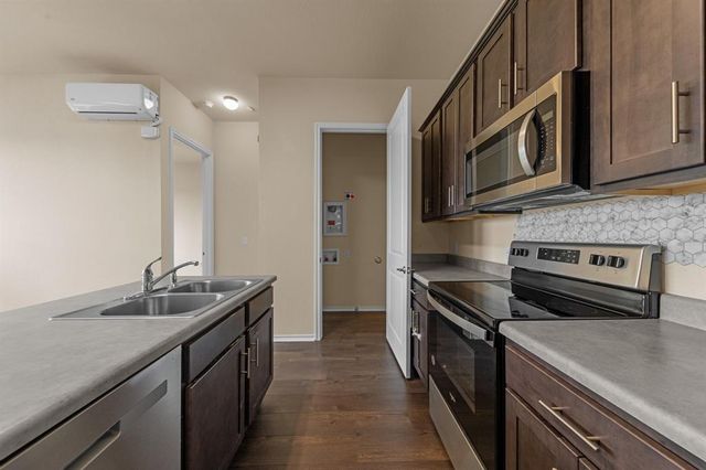 8601 W Gate BLVD 8204, Austin, TX 78745