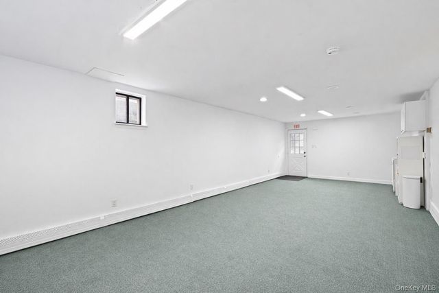 11 W Hitchcock Avenue, Floral Park, NY 11001