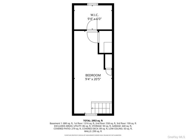 11 W Hitchcock Avenue, Floral Park, NY 11001