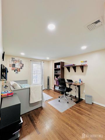 4805 Hana Road, Edison, NJ 08817