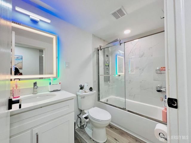 4805 Hana Road, Edison, NJ 08817