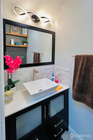 4805 Hana Road, Edison, NJ 08817