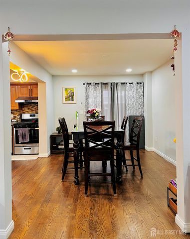 4805 Hana Road, Edison, NJ 08817