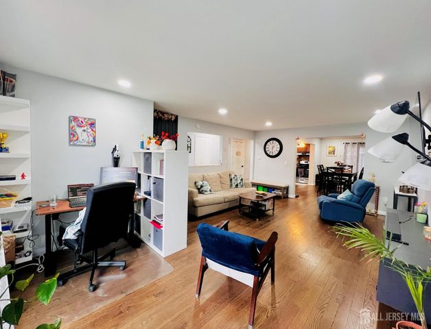 4805 Hana Road, Edison, NJ 08817